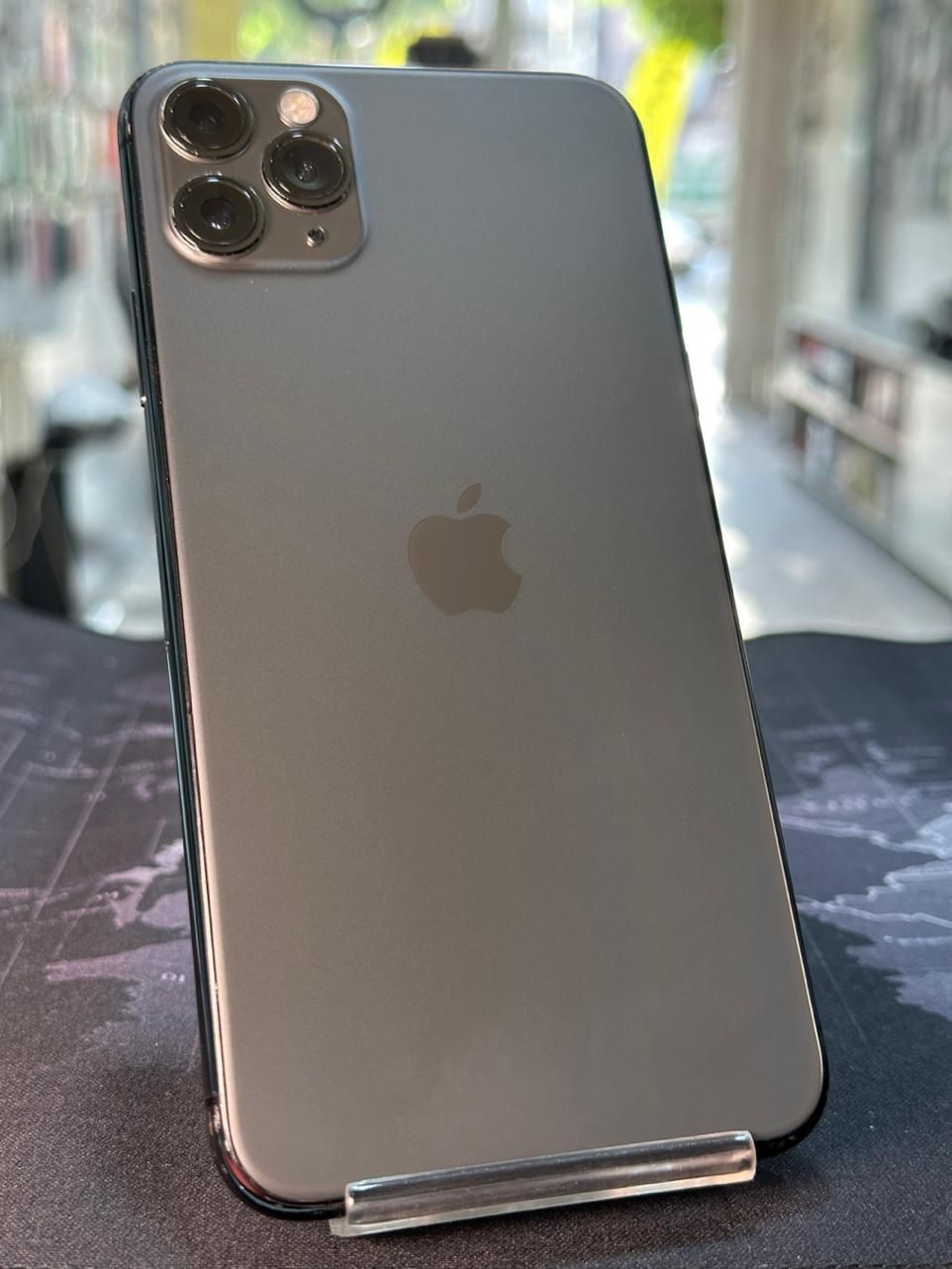 اپل iPhone 11 Pro Max با حافظهٔ ۲۵۶ گیگابایت|موبایل|کرج, مهرویلا جنوبی|دیوار