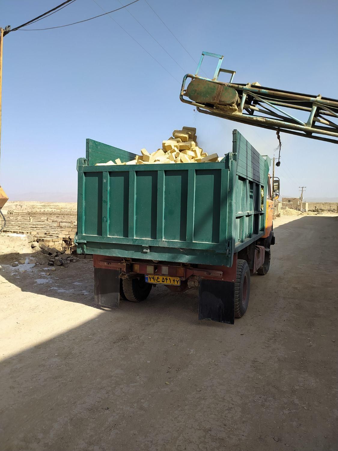 حمل مصالح ساختمانی ماسه آجر نخاله مخلوط خاک و...|خدمات حمل و نقل|خمین, |دیوار