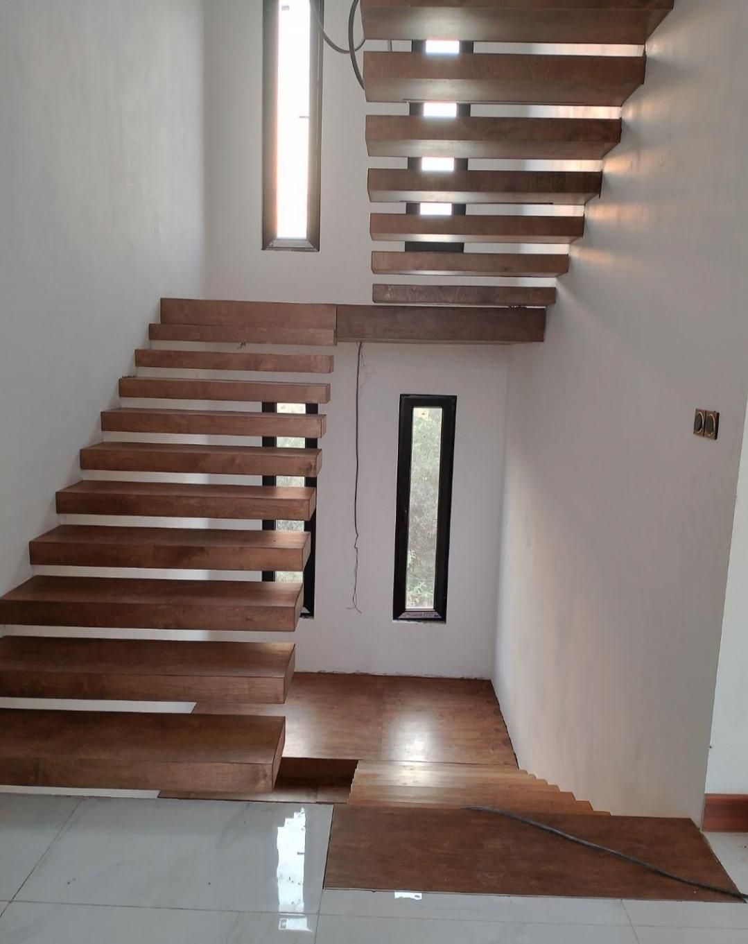 پله پیچ|مصالح و تجهیزات ساختمان|همدان, |دیوار