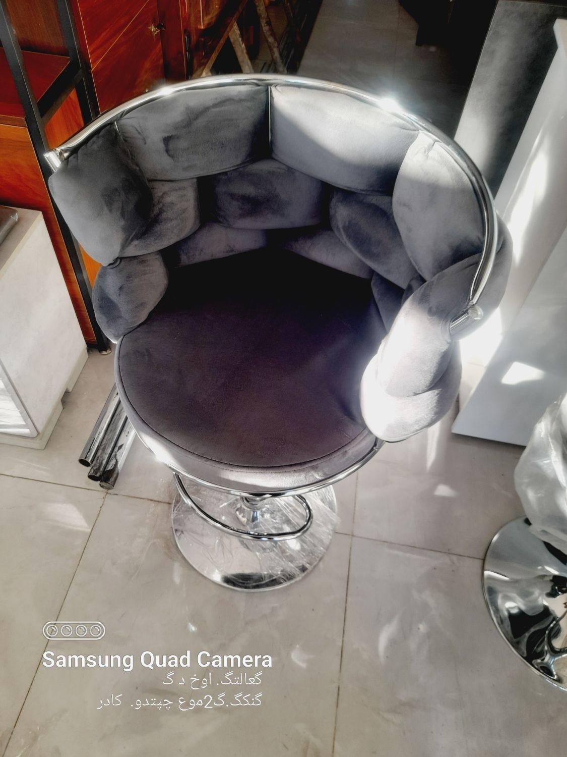 صندلی لهستانی. صندلی اوپن.  صندلی چرخدار|میز و صندلی غذاخوری|صفادشت, |دیوار