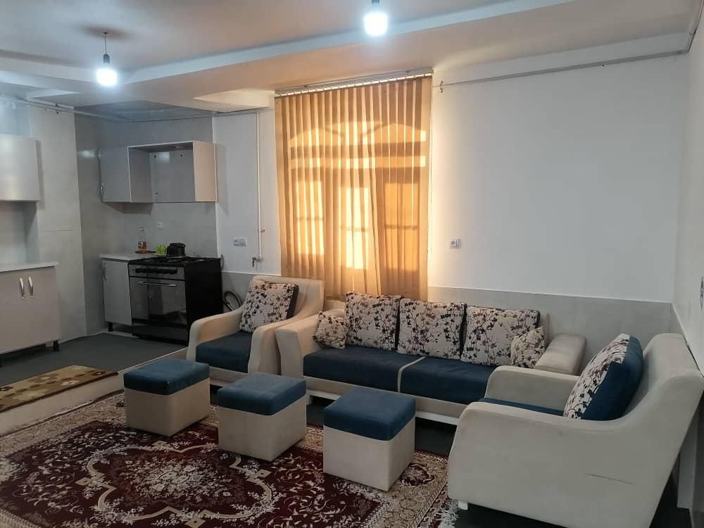 منزل مبله آرامگاه سعدی . سوییت/روزانه/هفتگی|اجارهٔ کوتاه‌مدت آپارتمان و سوئیت|شیراز, پارک کوهستانی بوستان|دیوار