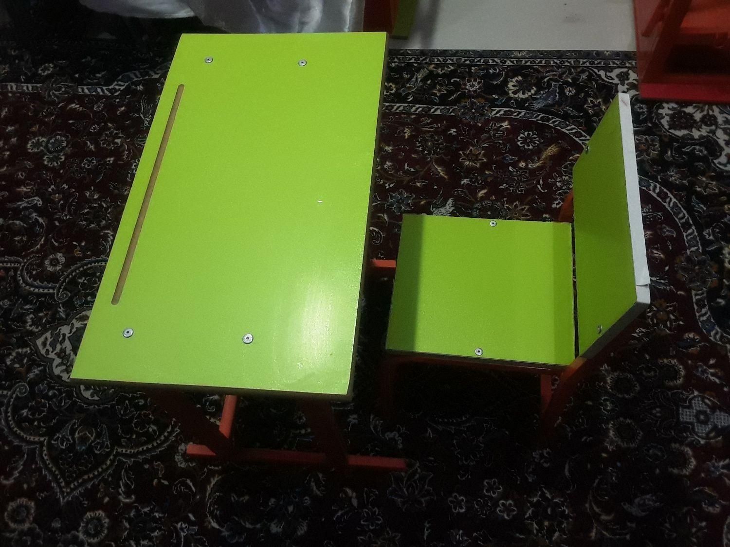 صندلی ونیمکت|صندلی و نیمکت|قم, بقیع|دیوار