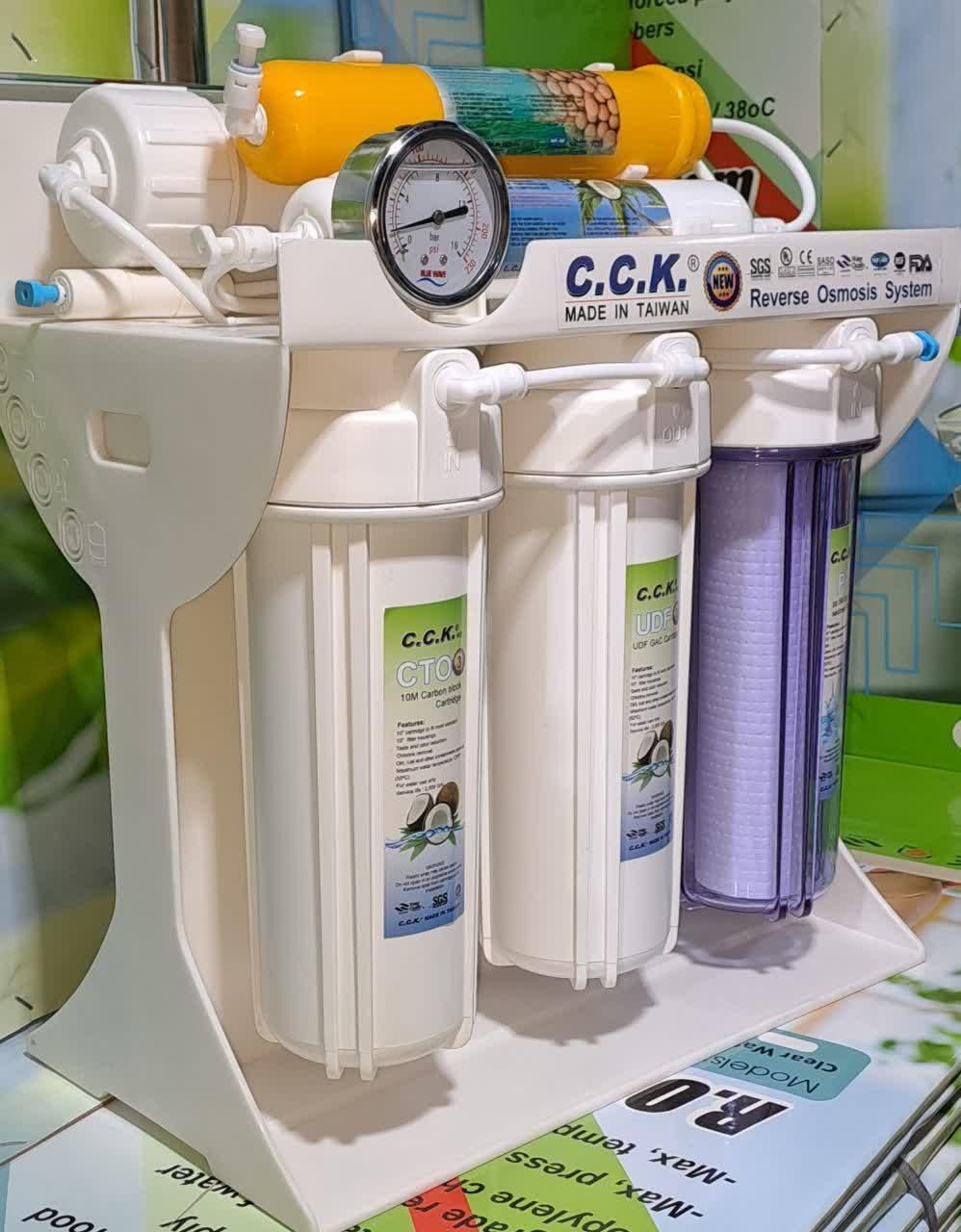 تصفیه آب و فیلتر تصفیه آب خانگی|آب‌سردکن و تصفیه آب|اهر, |دیوار