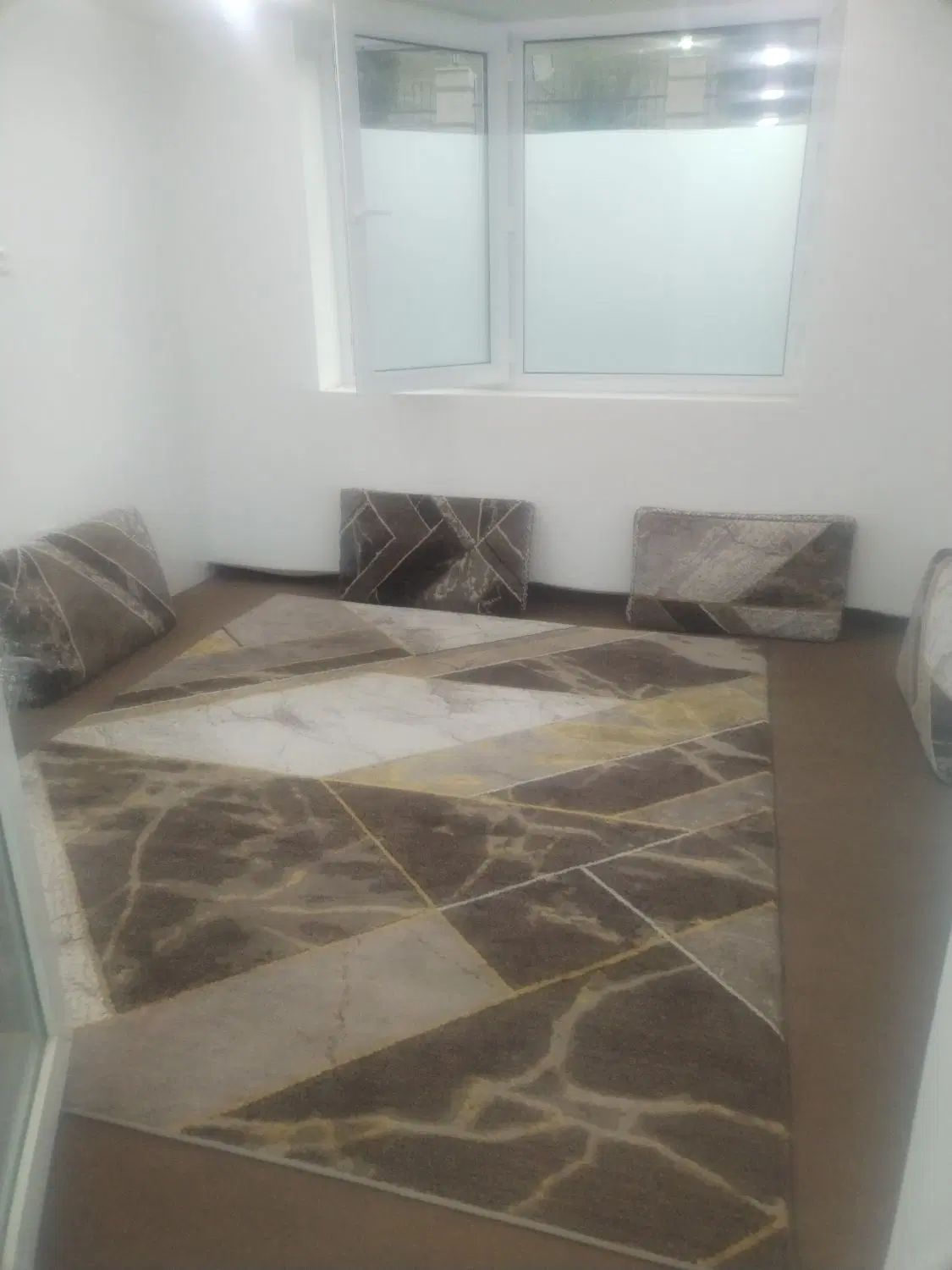 سویت اجاره ای در باغچه رستوران و بوم گردی یاس|اجارهٔ کوتاه‌مدت آپارتمان و سوئیت|سنندج, |دیوار