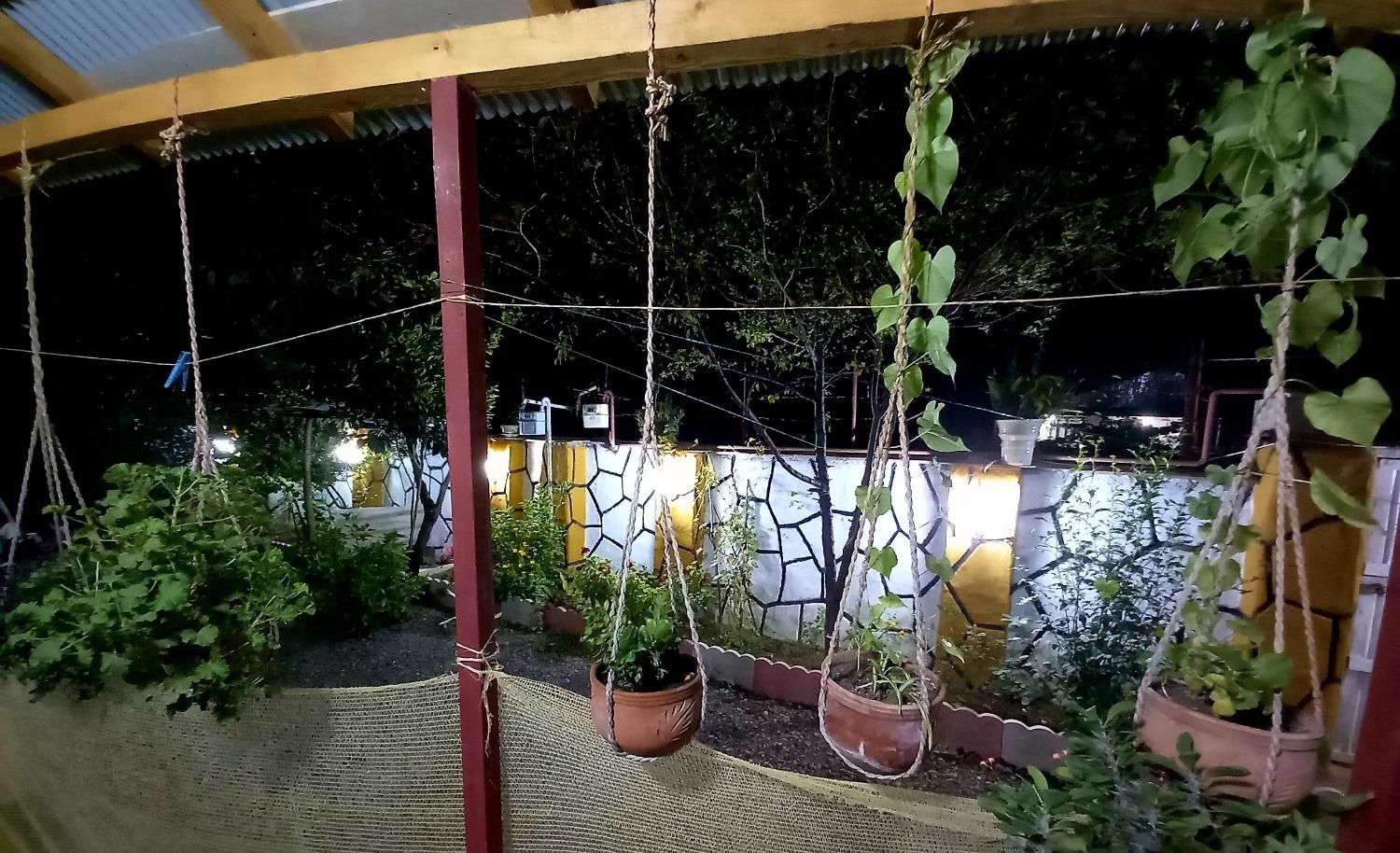 اجاره روزانه/هفتگی ویلا|اجارهٔ کوتاهمدت ویلا و باغ|شاندرمن, |دیوار