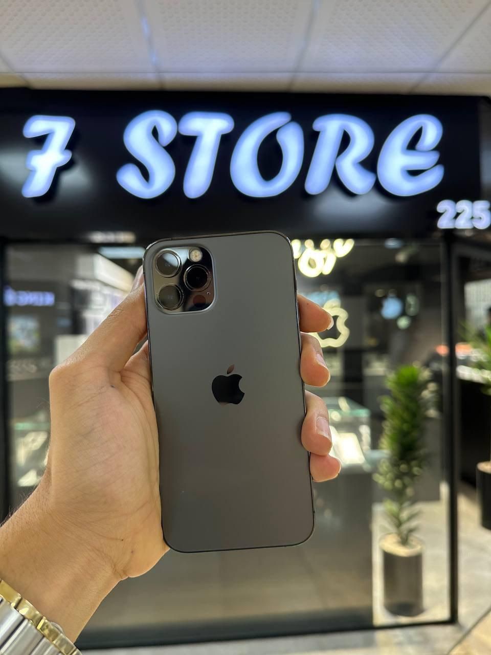 اپل iPhone 12 Pro Max ۲۵۶ گیگابایت در رنگ بندی|موبایل|تهران, گیشا|دیوار