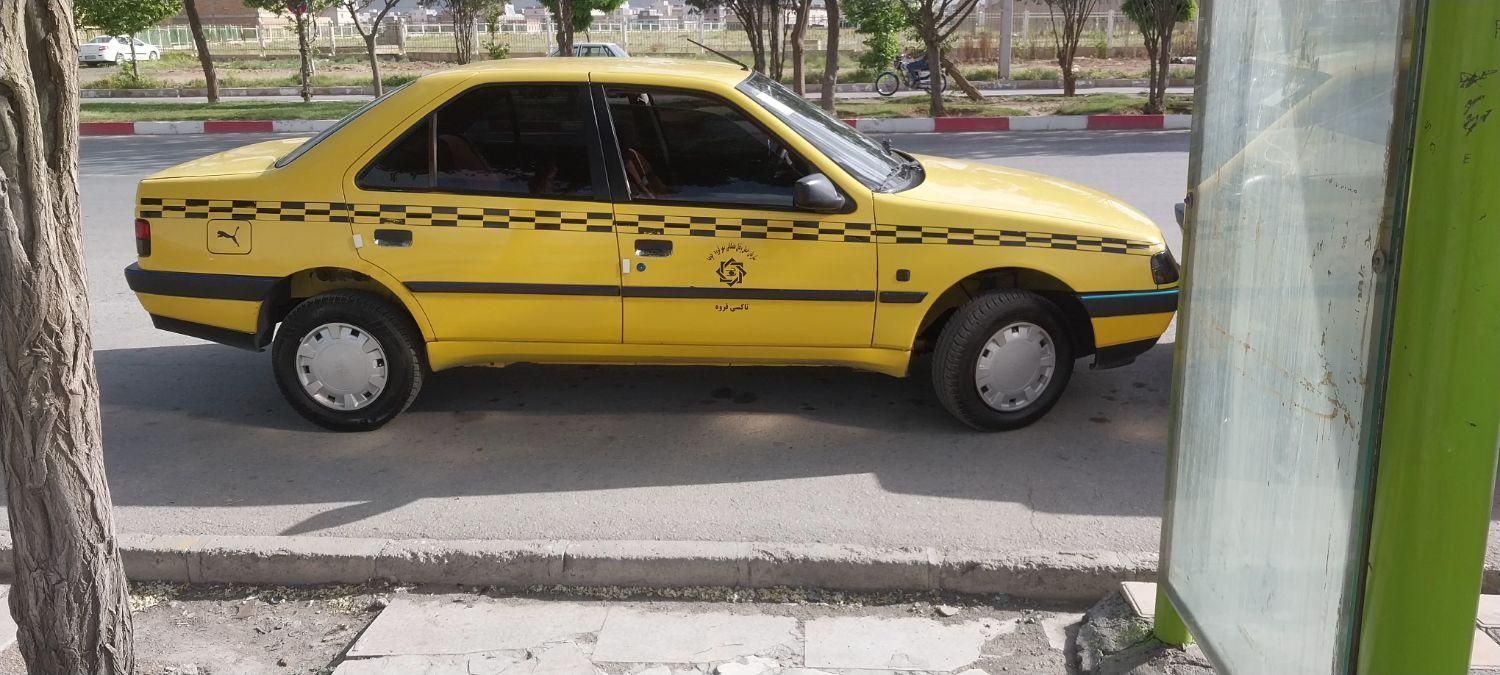 پژو 405 GLX - دوگانه سوز CNG، مدل ۱۳۹۰|خودرو سواری و وانت|قروه, |دیوار