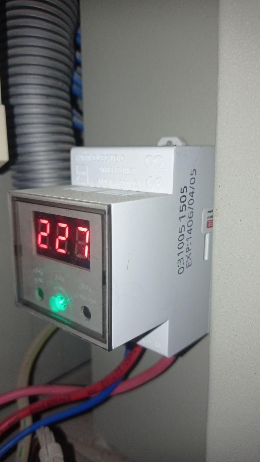 برقکار با بیش از ۲۰ سال تجربه (فقط تعمیرات)|خدمات پیشه و مهارت|بجنورد, |دیوار