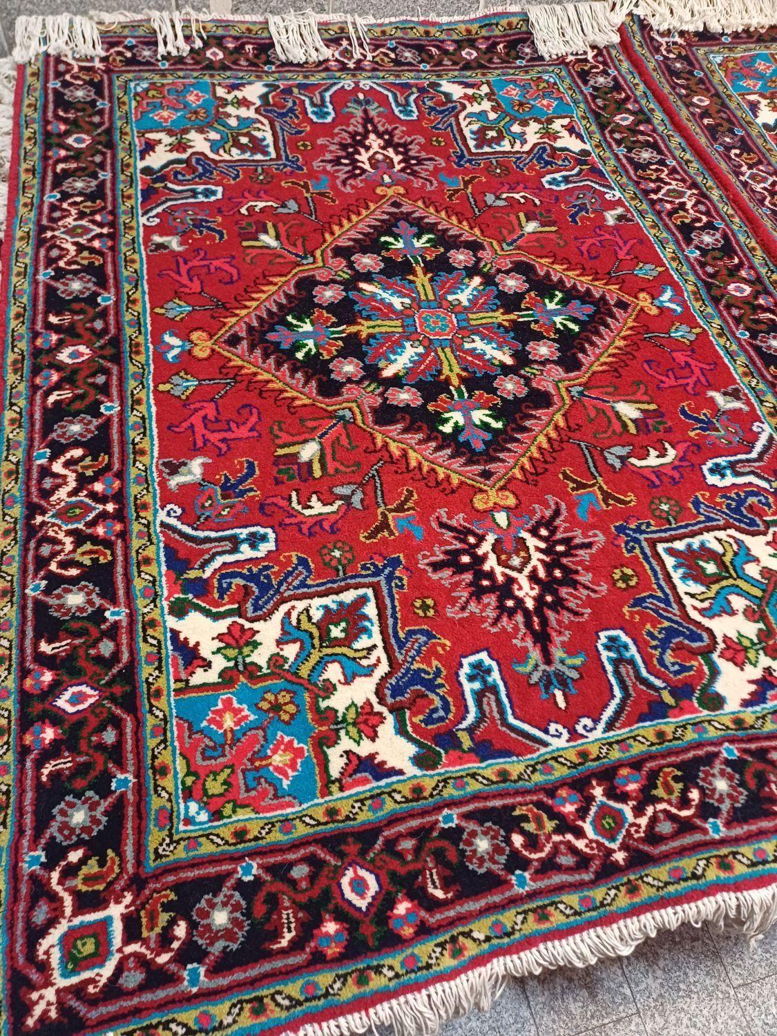 نقدواقساط یک جفت قالیچه دستبافت نو اطراف هریس|فرش|تبریز, |دیوار