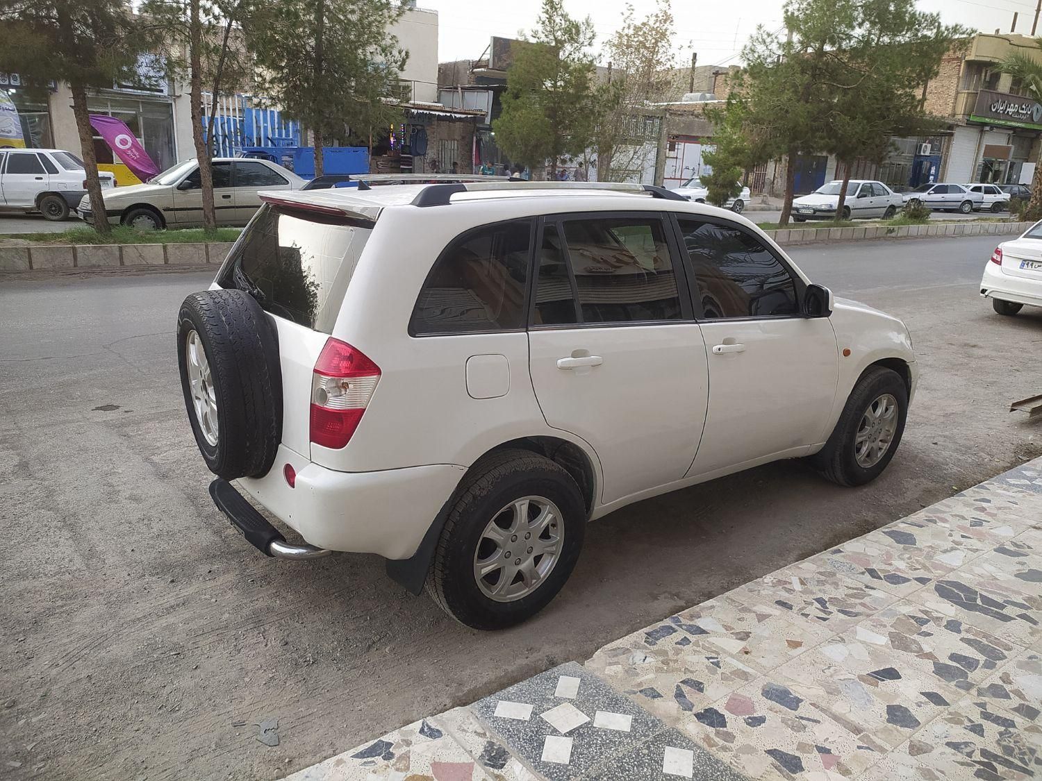 ام‌وی‌ام X33 دنده‌ای، مدل ۱۳۹۰|خودرو سواری و وانت|زاهدان, |دیوار