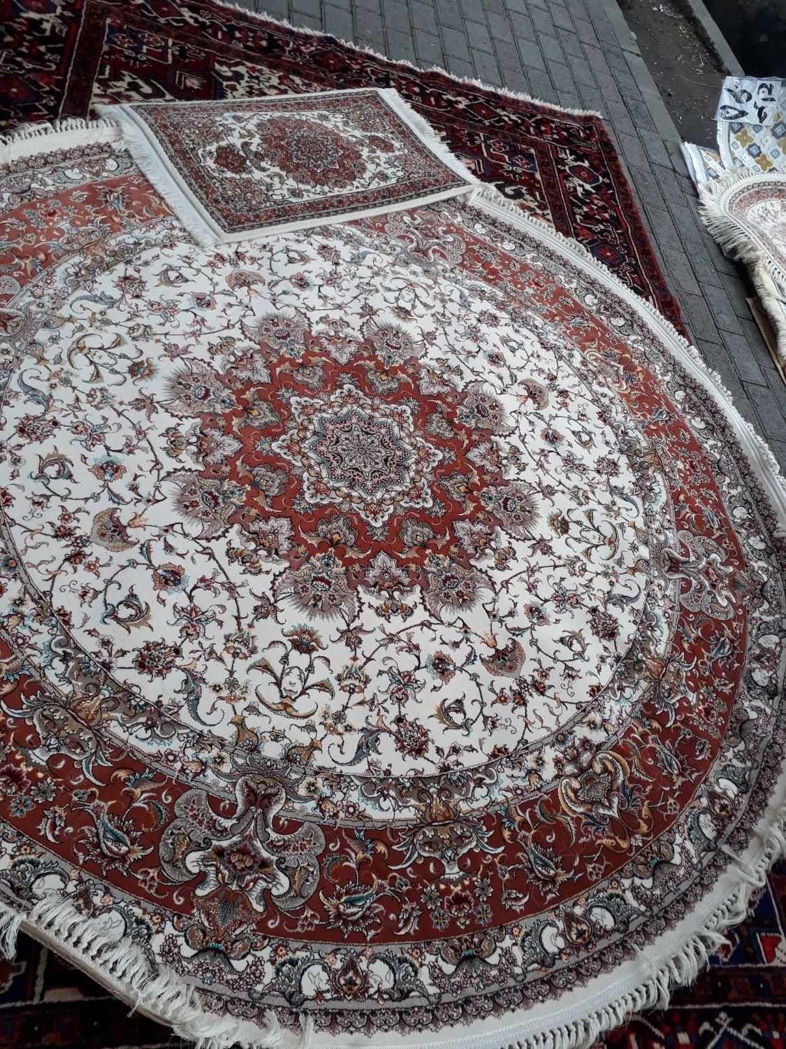 فرش اولیا۲×۲گرد۱۰۰۰شانه دایره۴مترکامل اولیا|فرش|تبریز, |دیوار