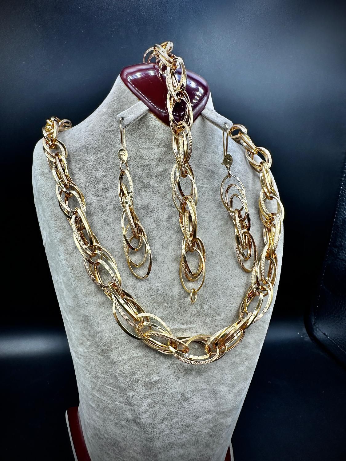 سرویس شانل 28/080گرم طلا بدون اجرت|جواهرات|تهران, شهرک ولیعصر جنوبی|دیوار