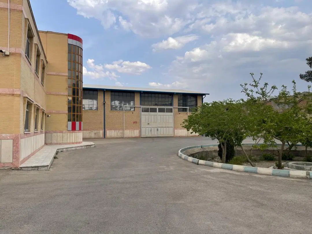 نگهبان کارخانه|استخدام سرایداری و نظافت|اصفهان, محمودآباد|دیوار