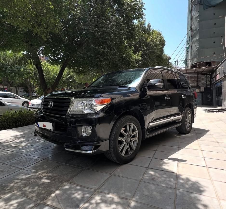 اجاره تویوتا لندکروز حداقل سه روز|خودرو اجارهای|تهران, زعفرانیه|دیوار