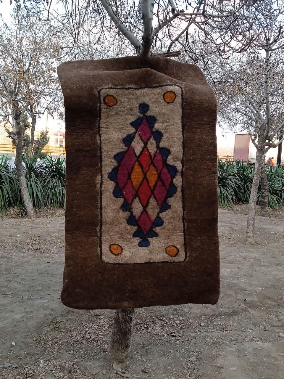 نمد نمده نمدی گلیم جاجیم تراث دله عتیقه گبه نسوز|گلیم، جاجیم، گبه|اهواز, کارون|دیوار