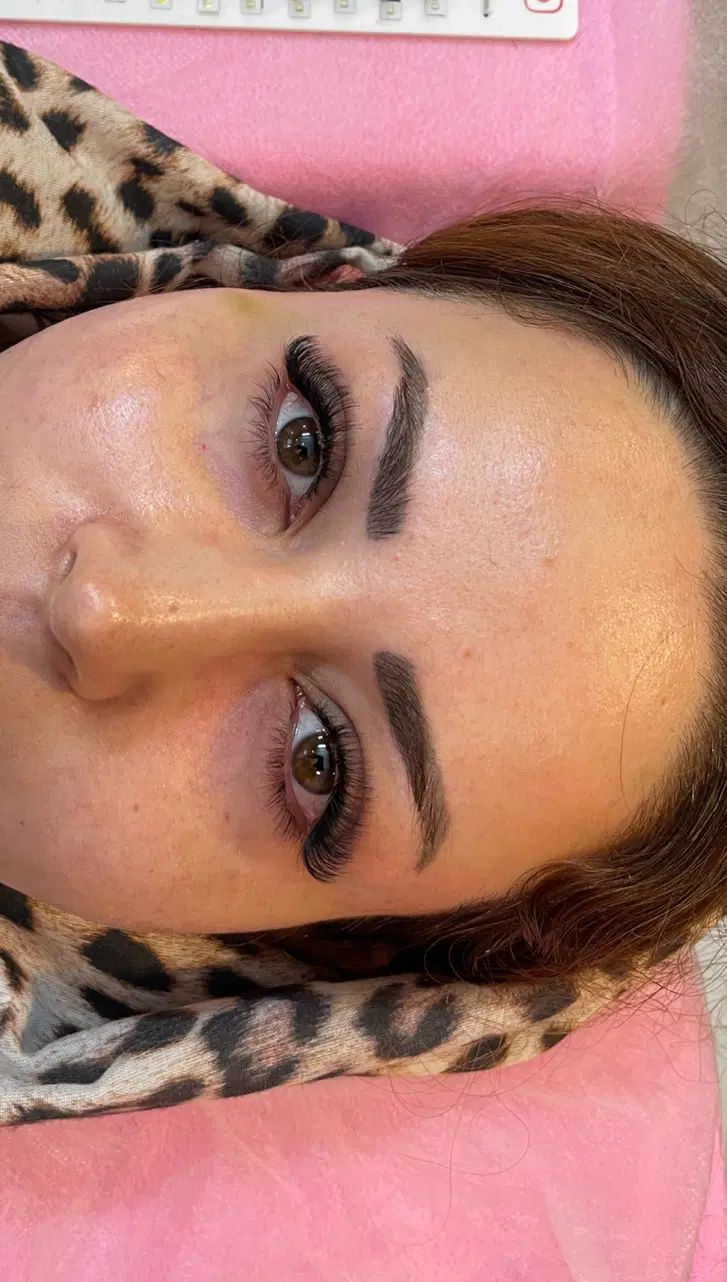 خدمات تخصصی اکستنشن مژه و لیفت با تخفیف ویژه|خدمات آرایشگری و زیبایی|کرمان, |دیوار