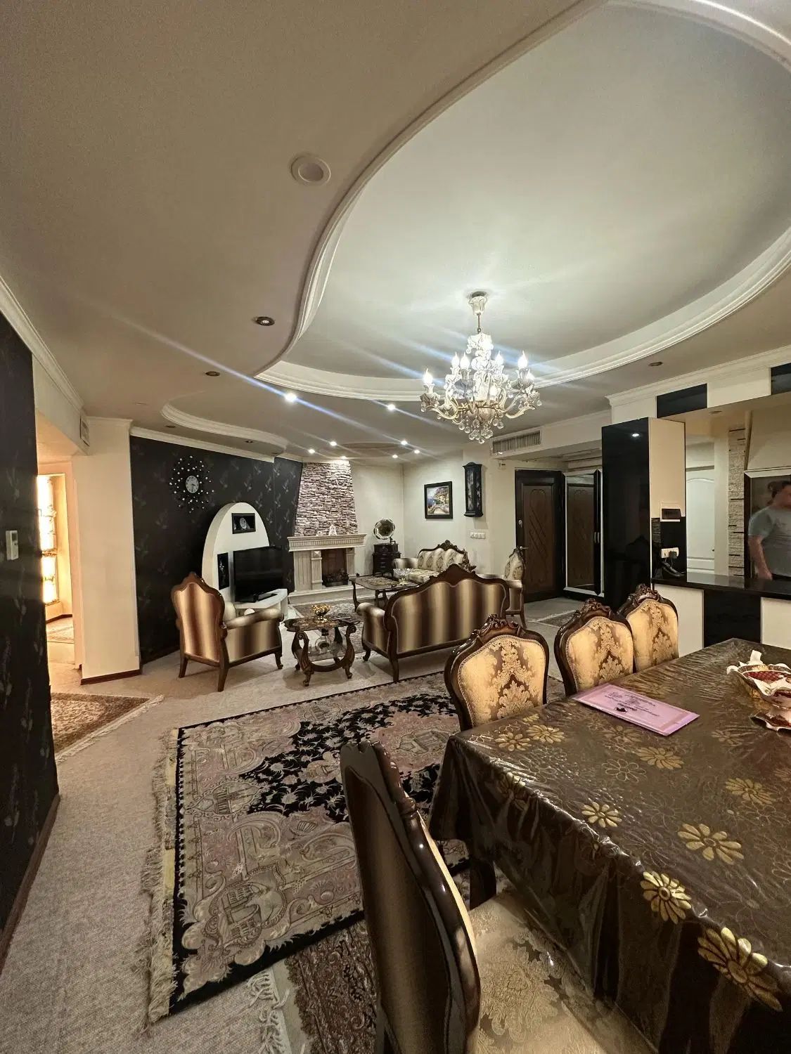 فروش آپارتمان ۱۲۲ متری / ۳ خوابه / اندرزگو|فروش آپارتمان|تهران, حکمت|دیوار