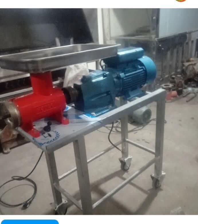 45/چرخ گوشت /خمیرگیر|کافیشاپ و رستوران|کرمان, |دیوار