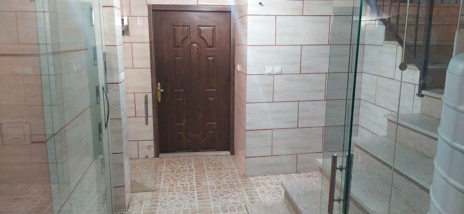 فروش آپارتمان 60 مترجنوبی 1خواب|فروش آپارتمان|اصفهان, ابر|دیوار