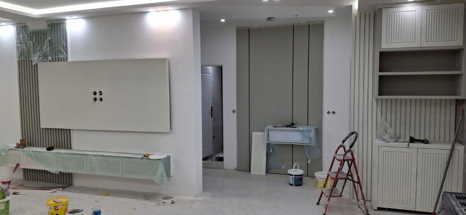 نقاش نقاشی ساختمان پلی استر رنگ آمیزی ایرلس پاشش|خدمات پیشه و مهارت|مشهد, آبکوه|دیوار