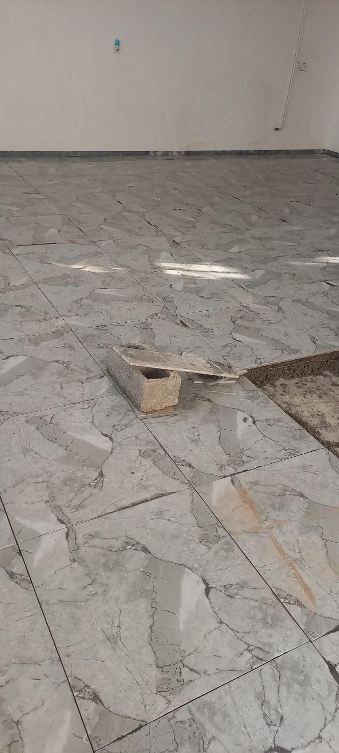 کاشی کاری وسرامیک موزائیک تگری زبره ونرمه کشی|خدمات پیشه و مهارت|ایوان, |دیوار