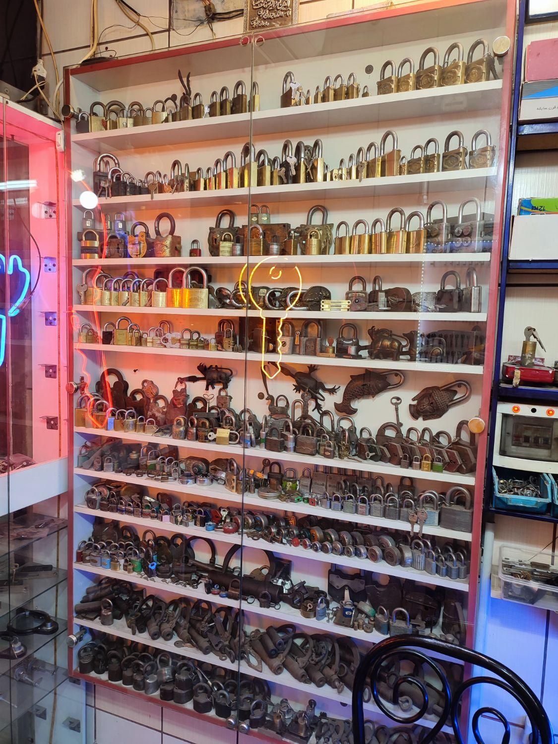 کلید سازی پاسارگاد شبانه روزی|خدمات پیشه و مهارت|همدان, |دیوار