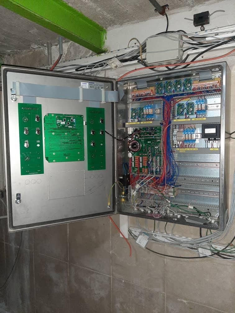 اجرای برق صنعتی و تابلوهای p l c و درایو اینورتر|خدمات پیشه و مهارت|ماهدشت, |دیوار