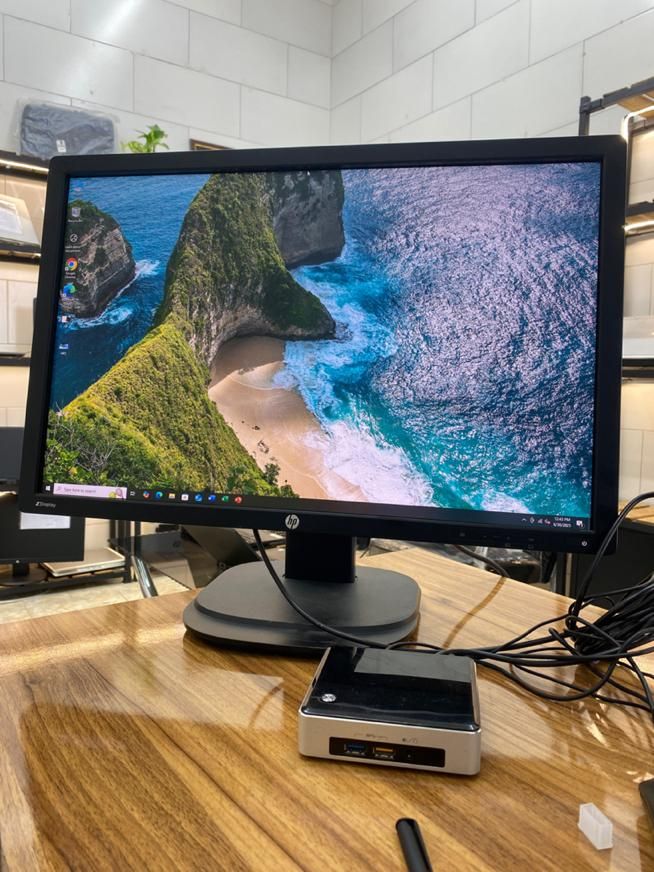 مانیتور HP Z24i IPS 24 اینچ|قطعات و لوازم جانبی رایانه|خمینی‌شهر, |دیوار