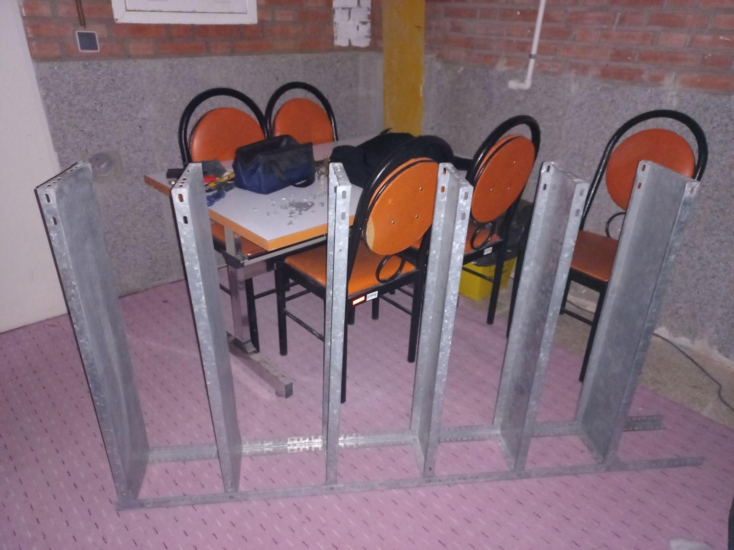 قفسه فلزی با قیمت منصفانه|کتابخانه، شلف، قفسه‌های دیواری|قم, پردیسان|دیوار