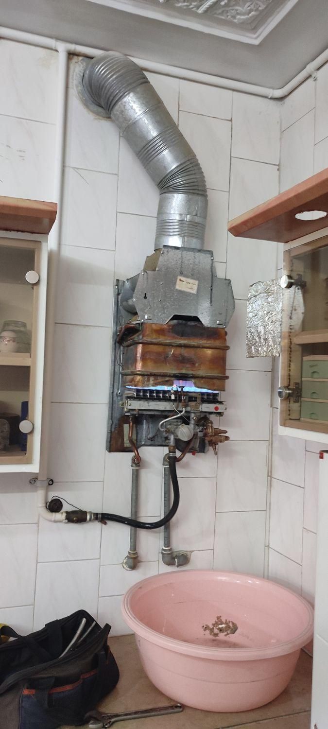 سرویس سالیانه اسیدشویی تعمیرات پکیج آبگرمکن|خدمات پیشه و مهارت|نجف‌آباد, فاز ۳ شهرک آزادگان|دیوار