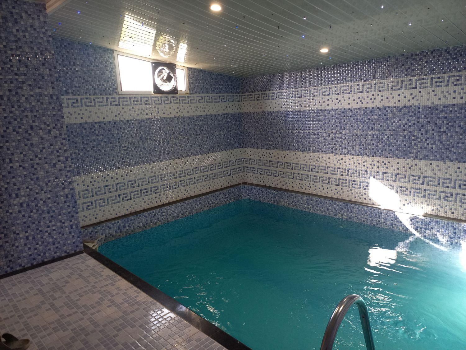 کلبه استخر دار دهکده|اجارهٔ کوتاهمدت ویلا و باغ|شیرگاه, |دیوار