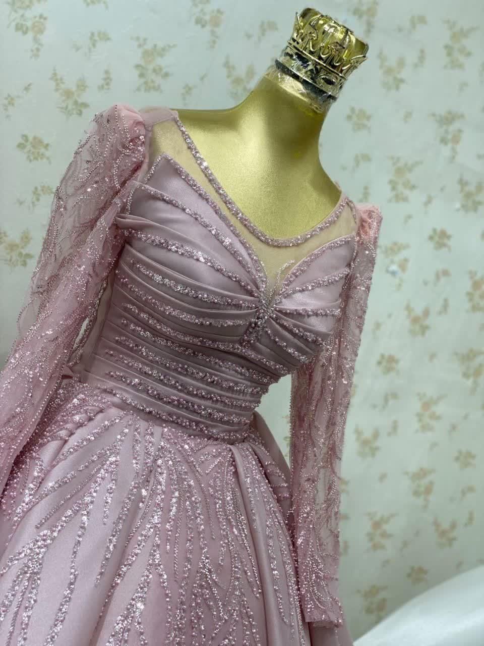 لباس رنگی و سفید عروس|لباس|خرم‌آباد, |دیوار