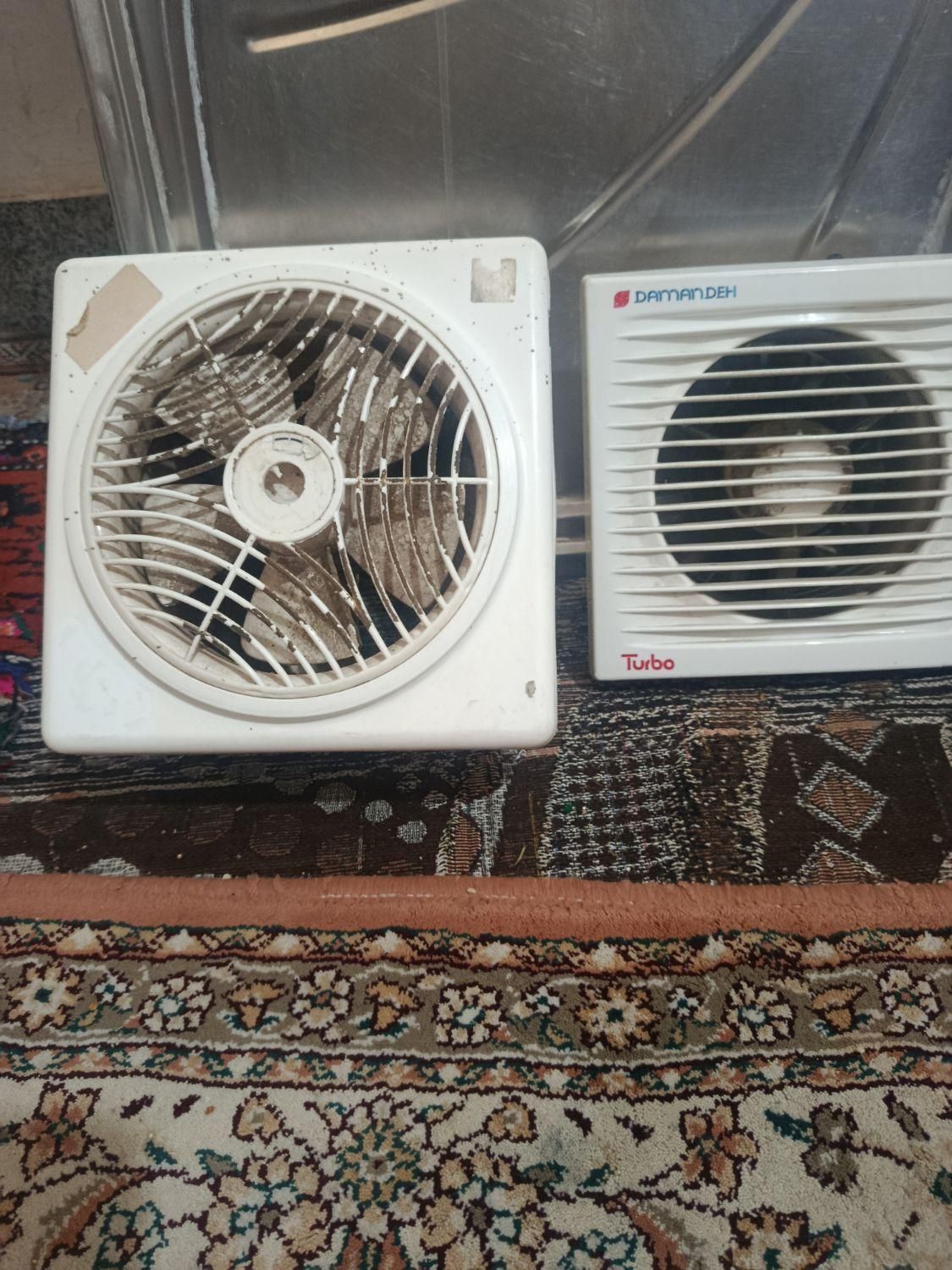 سه عدد فن یکی ۳۰۰ و دیگری ۴۰۰تومان و۶۰۰|پنکه و تصفیه‌کنندهٔ هوا|زاهدان, |دیوار