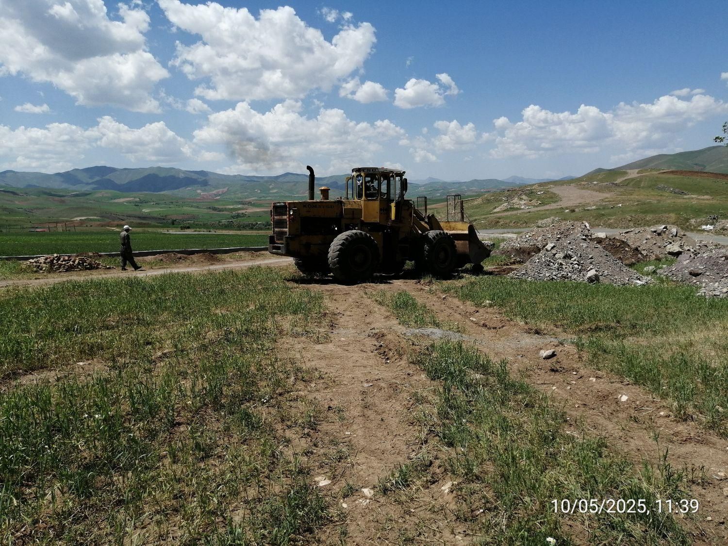 لودر کوماتسو ۱۲۰|خودرو سنگین|تهران, آذری|دیوار