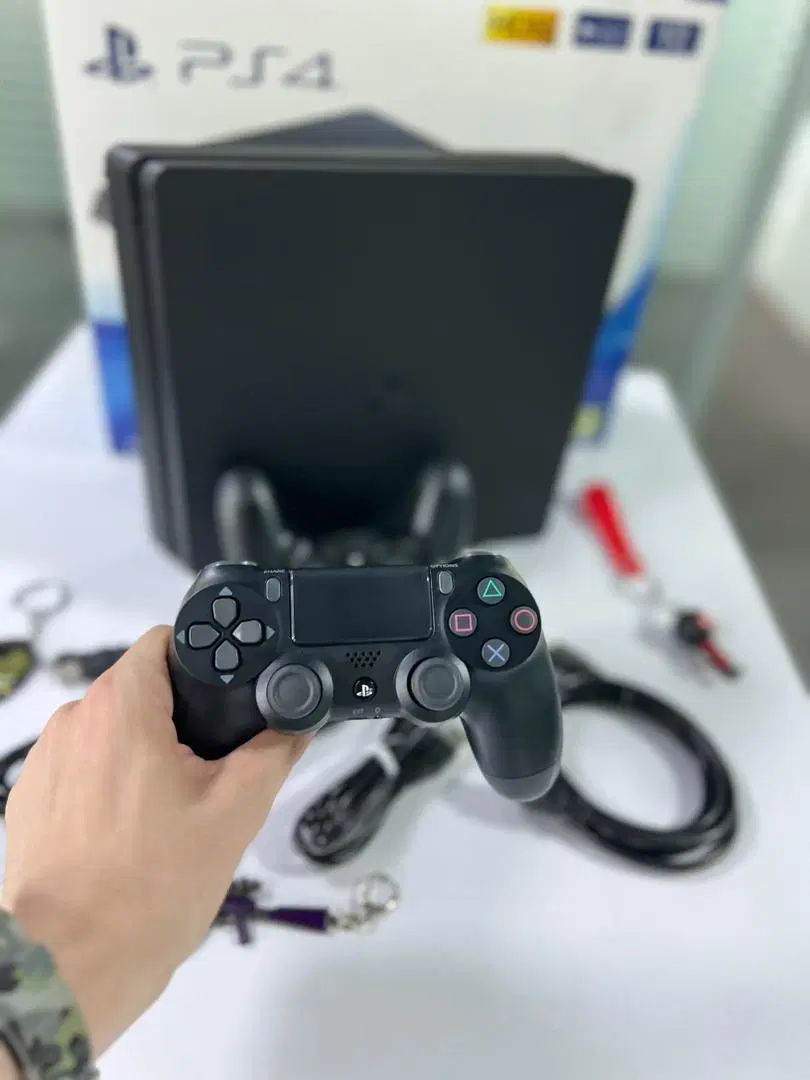 گارانتی یک ساله کنسول بازی ps4|کنسول، بازی ویدئویی و آنلاین|تهران, فلسطین (میدان انقلاب)|دیوار