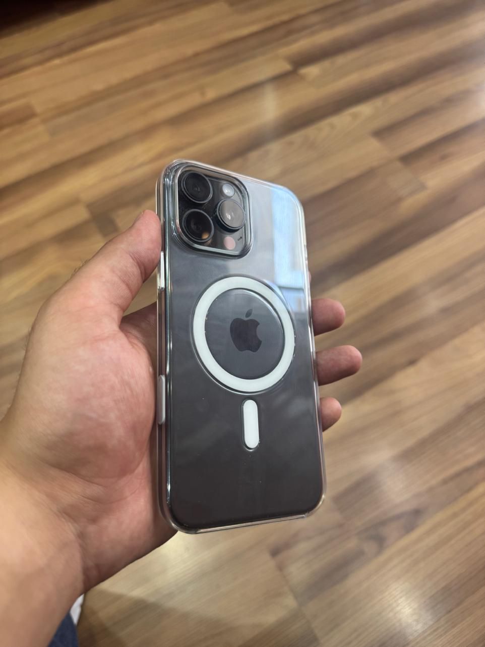 اپل iPhone 16 Pro Max با حافظهٔ ۲۵۶ گیگابایت|موبایل|اسلام‌شهر, |دیوار
