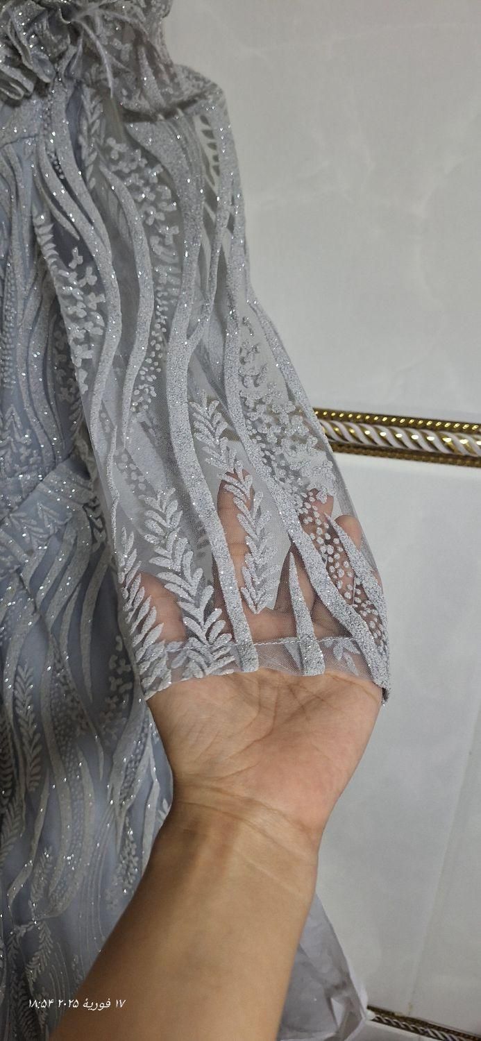 لباس مجلسی|لباس|قم, آزادگان|دیوار