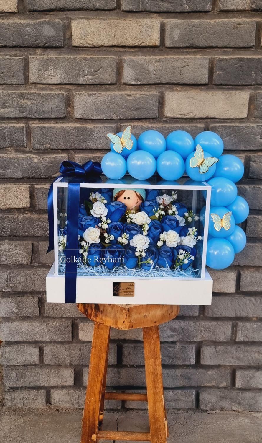 نوزادی مصنوعی شیشه ای|گل مصنوعی|مشهد, هنرور|دیوار