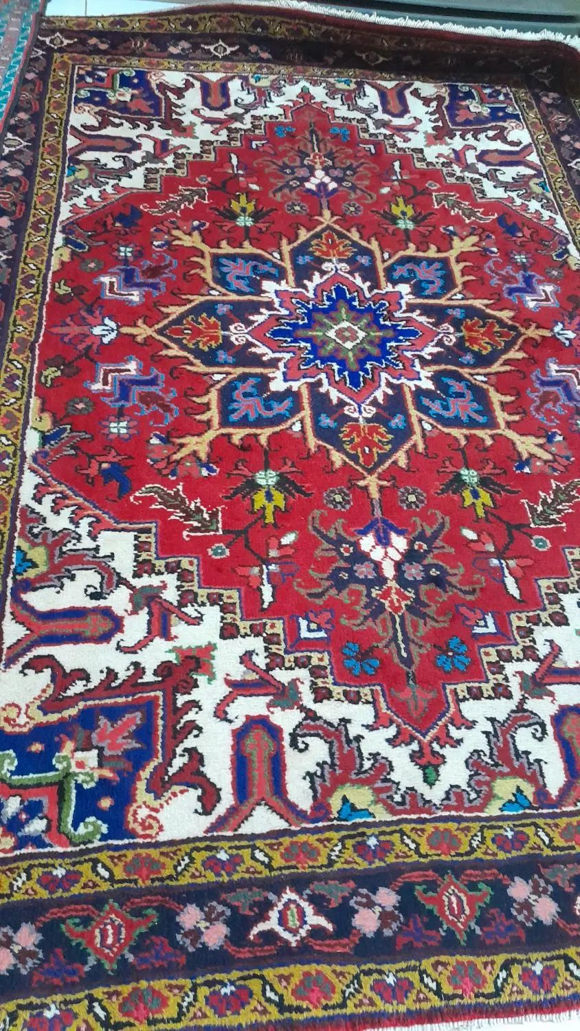 فرش دست بافت زرنیم دراندازه ۱ونیم در۲و۲۰ سانت|فرش|تبریز, |دیوار