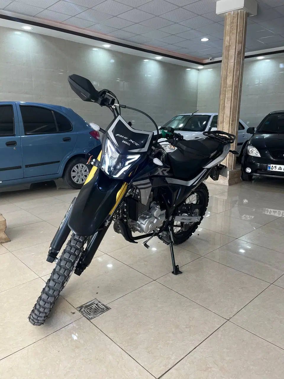 فلات 250XR اقساطی|موتورسیکلت|کرمانشاه, |دیوار