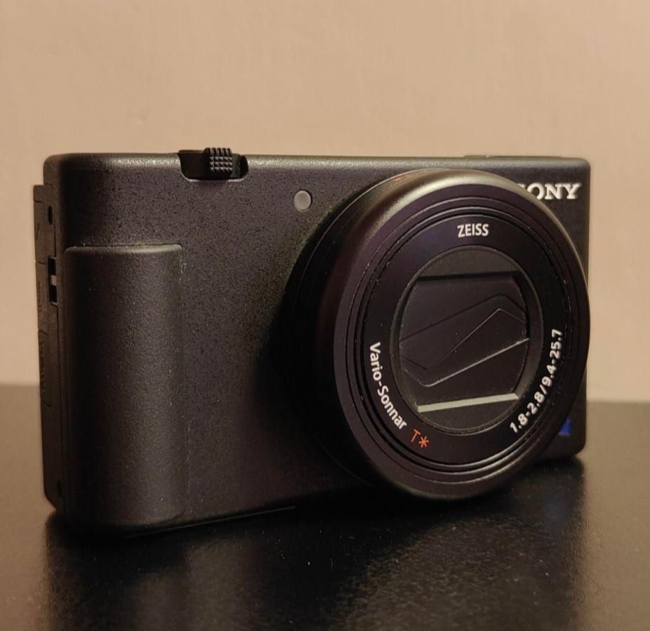 دوربین سونی sony zv1|دوربین عکاسی و فیلم‌برداری|شیراز, زند|دیوار