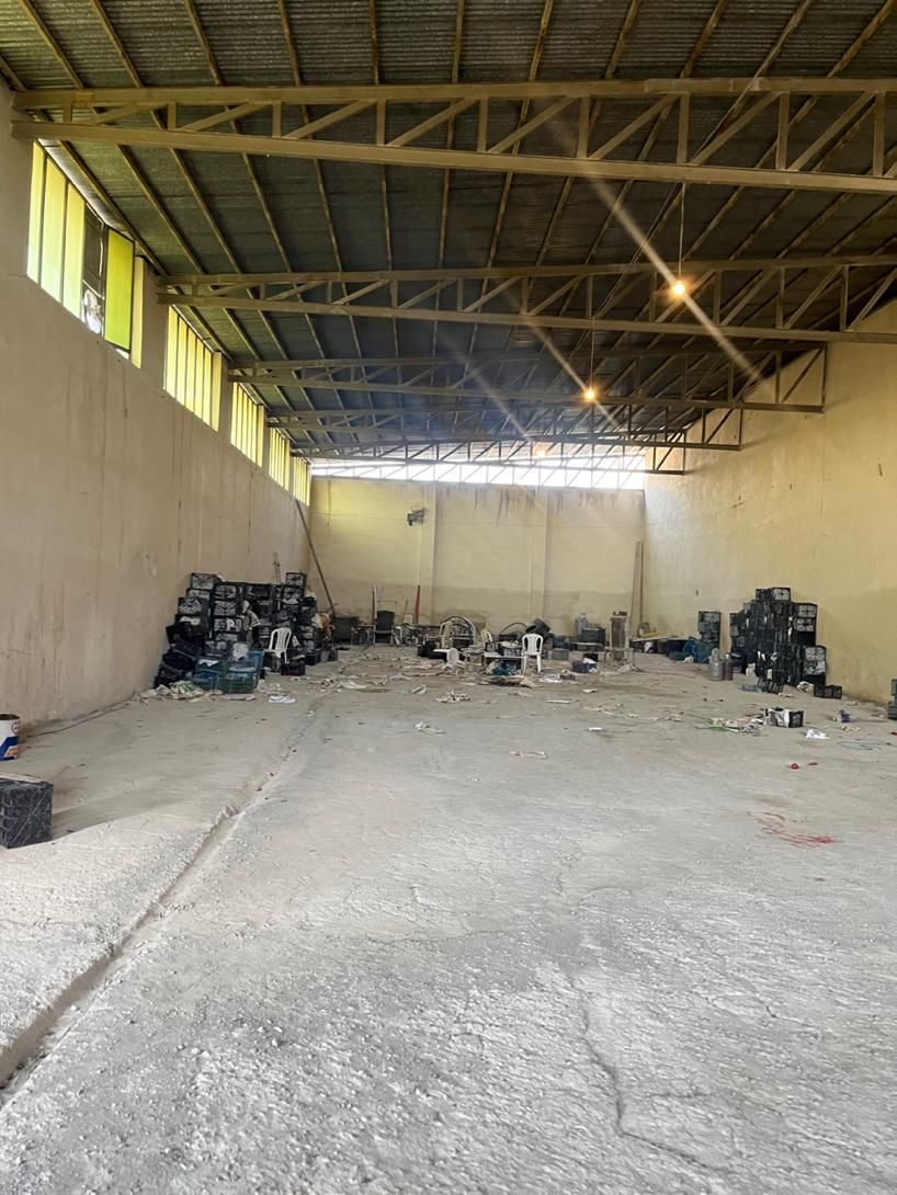 اجاره۷۰۰متر سوله ۳۰۰م اداری ۴هزار محوطه شهرک صنعتی|اجارهٔ دفتر صنعتی، کشاورزی، تجاری|کرمانشاه, |دیوار