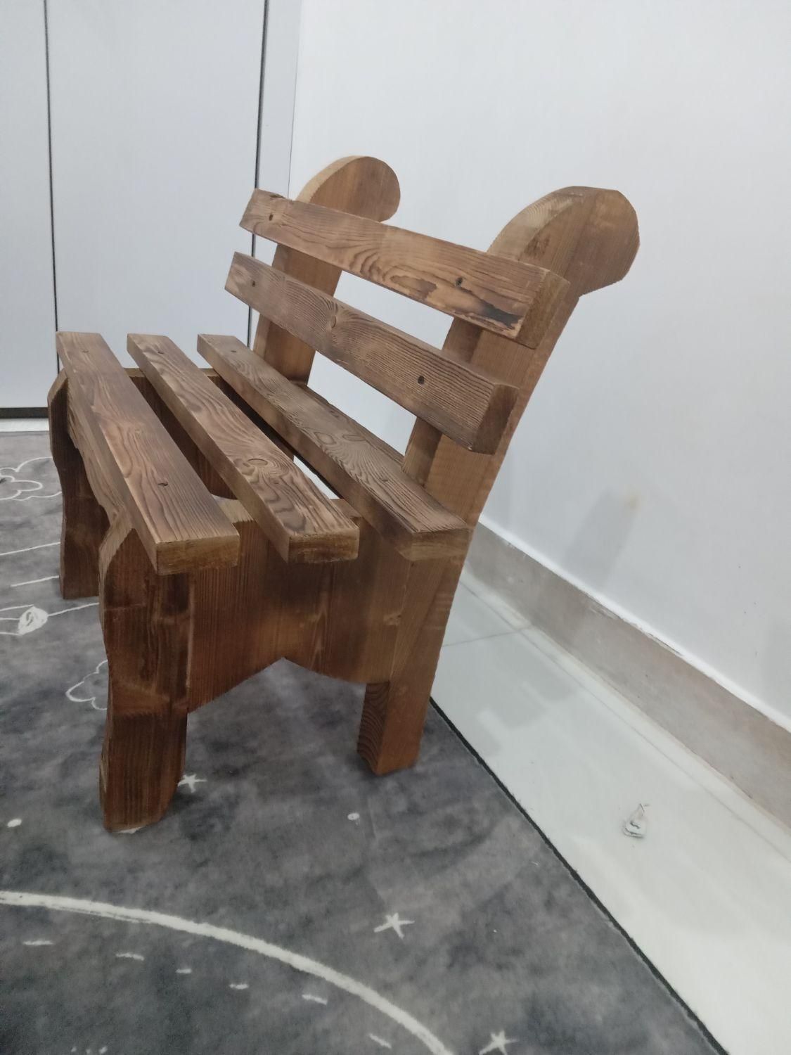 صندلی|تخت و صندلی بچه|شوشتر, |دیوار