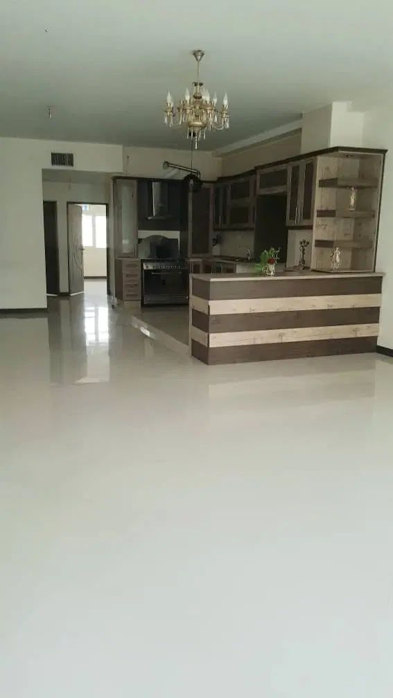اجاره آپارتمان ۱۲۵متری تاپ لوکیشن خیابان گلستان|اجارهٔ آپارتمان|کرمانشاه, |دیوار