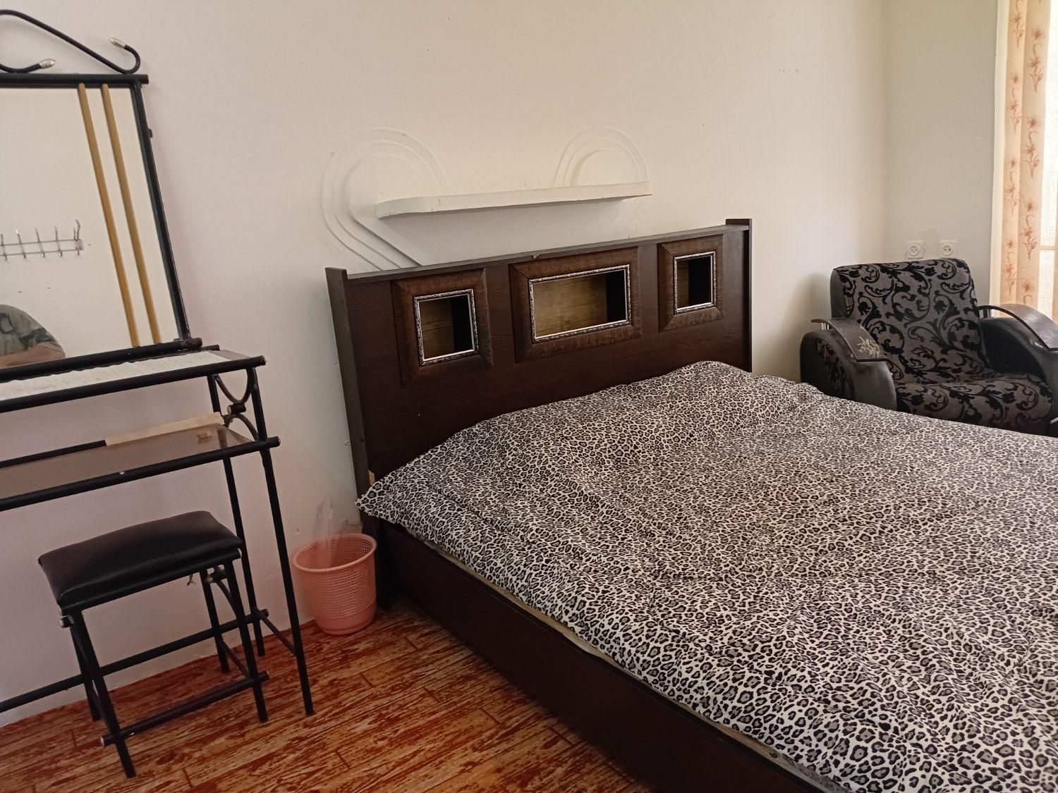 منزل مبله مرکزشهر|اجارهٔ کوتاه‌مدت آپارتمان و سوئیت|شیراز, وصال|دیوار