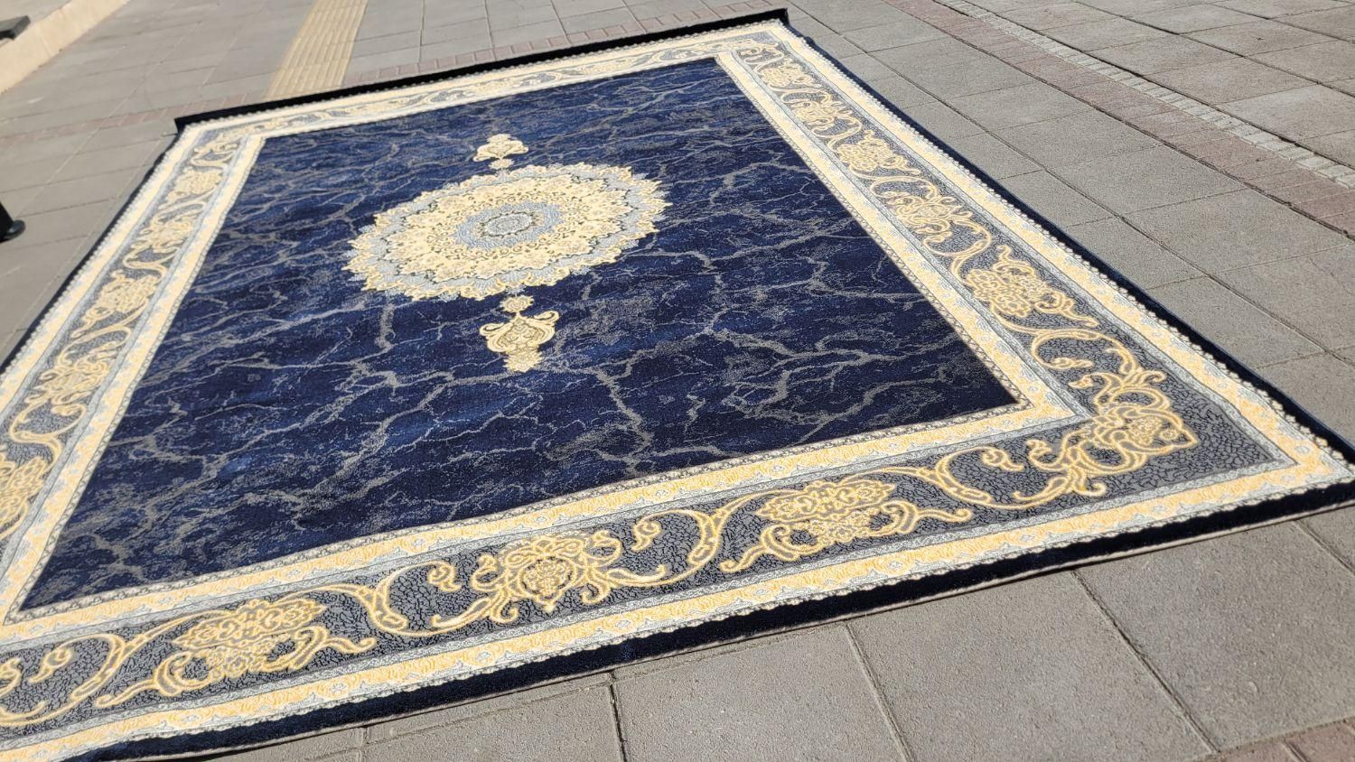 فرش اقتصادی جدید|فرش|گلبهار, شهر جدید گلبهار|دیوار