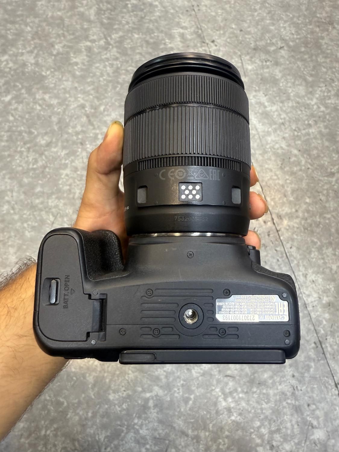 canon 77D kit 18-135 is usm دوربین|دوربین عکاسی و فیلم‌برداری|تهران, بهار|دیوار