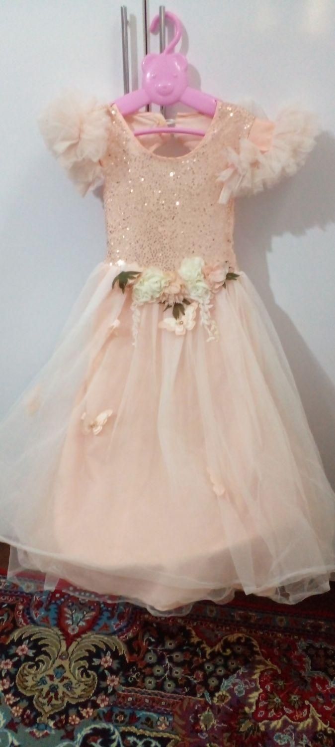 لباس عروس بچه گانه کاملا نو در چناران|کفش و لباس بچه|چناران, |دیوار