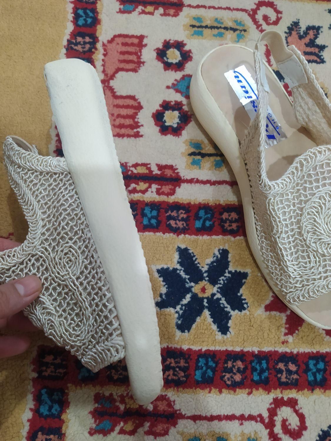 صندل گیپور کرم رنگ سایز38|کیف، کفش، کمربند|اهواز, کوروش|دیوار