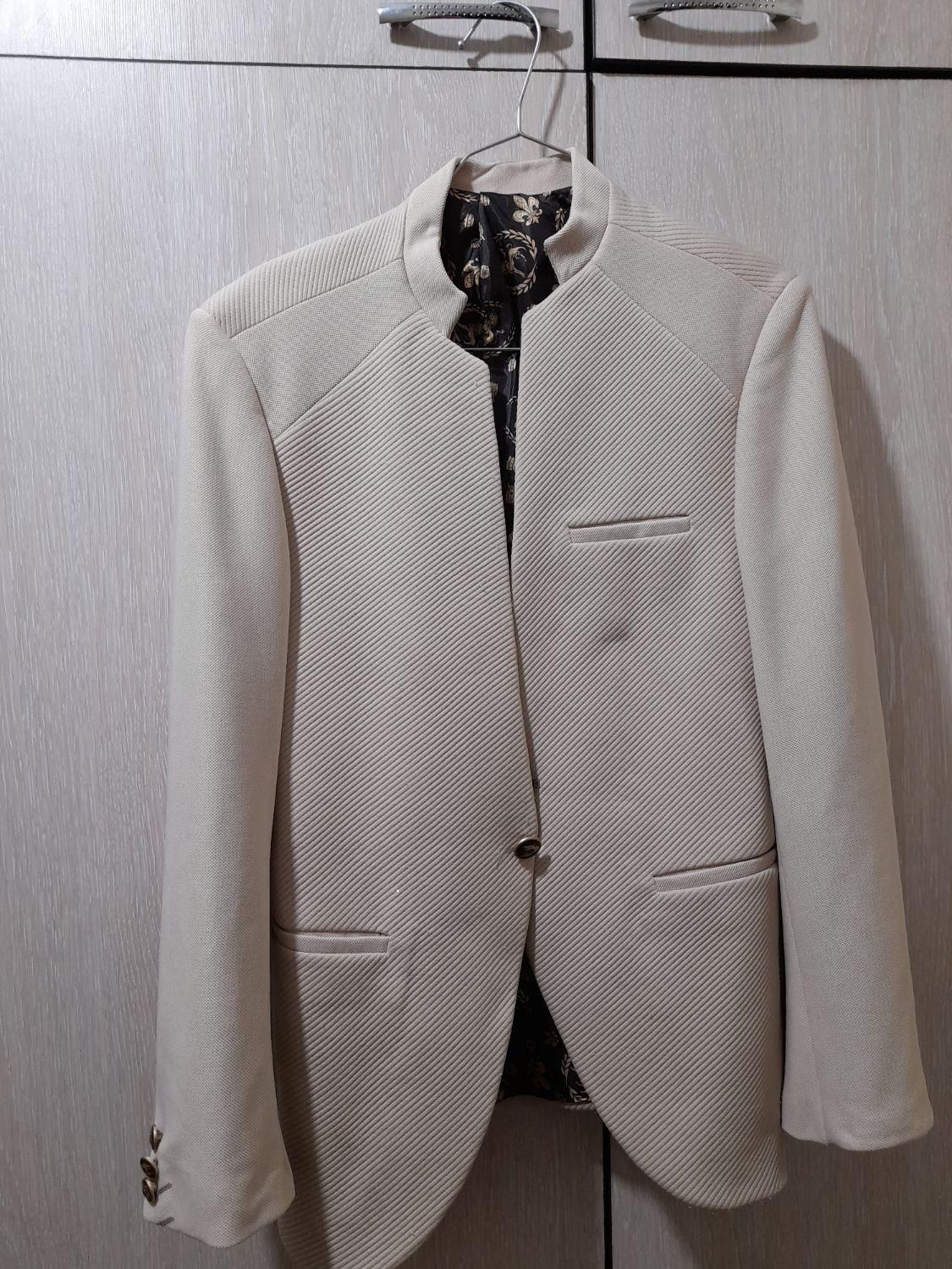 کت مردانه|لباس|پاکدشت, پارچین|دیوار